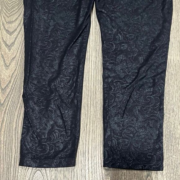 Seven7 Baroque Skinny Pants Mid-Rise Faux Leather Floral Preppy Black Size 8 - Picture 7 of 10